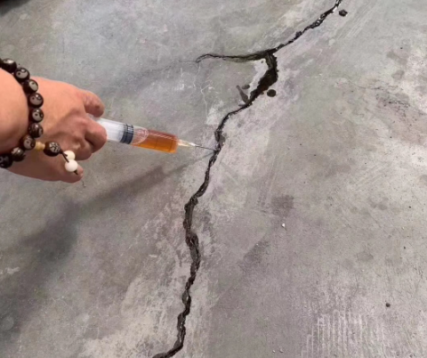 三河混凝土裂缝修补技术详解​